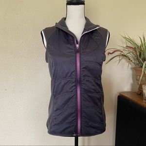 Athleta Flashback puffy vest small